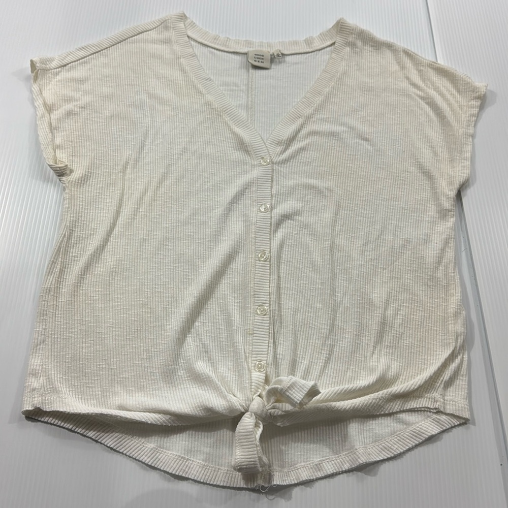 350. Women’s Good Luck Gem White V-Neck Camisole (M)